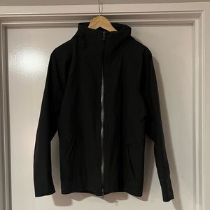 Lululemon Size Small Lightweight Windbreaker Rain Jakcet